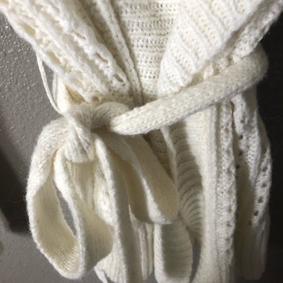 Cardigan - Picture 4 of 5